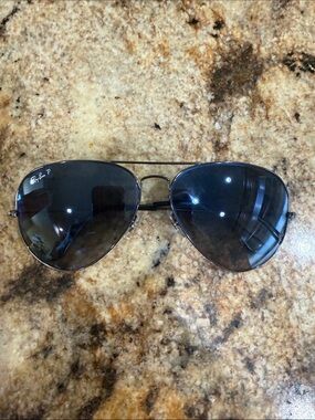 Ray-Ban polarized Aviator Sunglasses - Dark Gray Lenses, gun metal grey  Frame